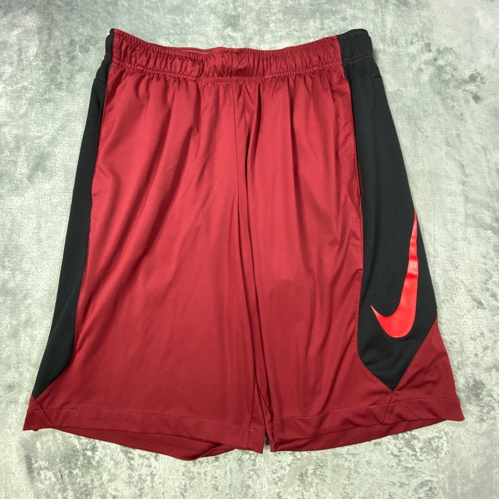 Nike Dri-FIT Shorts Men Large Red Swoosh Logo Running Gym Warm Up Drawstring EUC